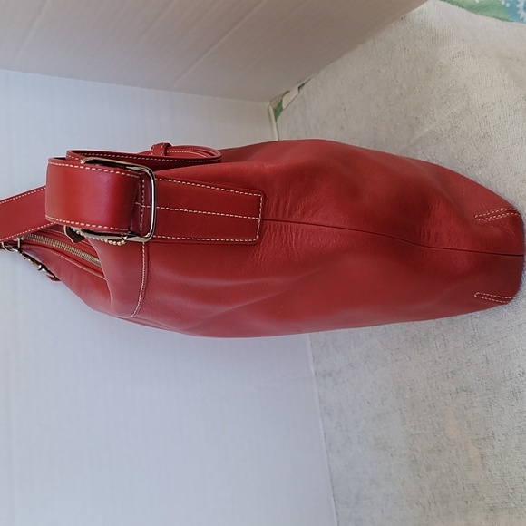 Coach Vintage red leather legacy crossbody messenger - Picture 4 of 16